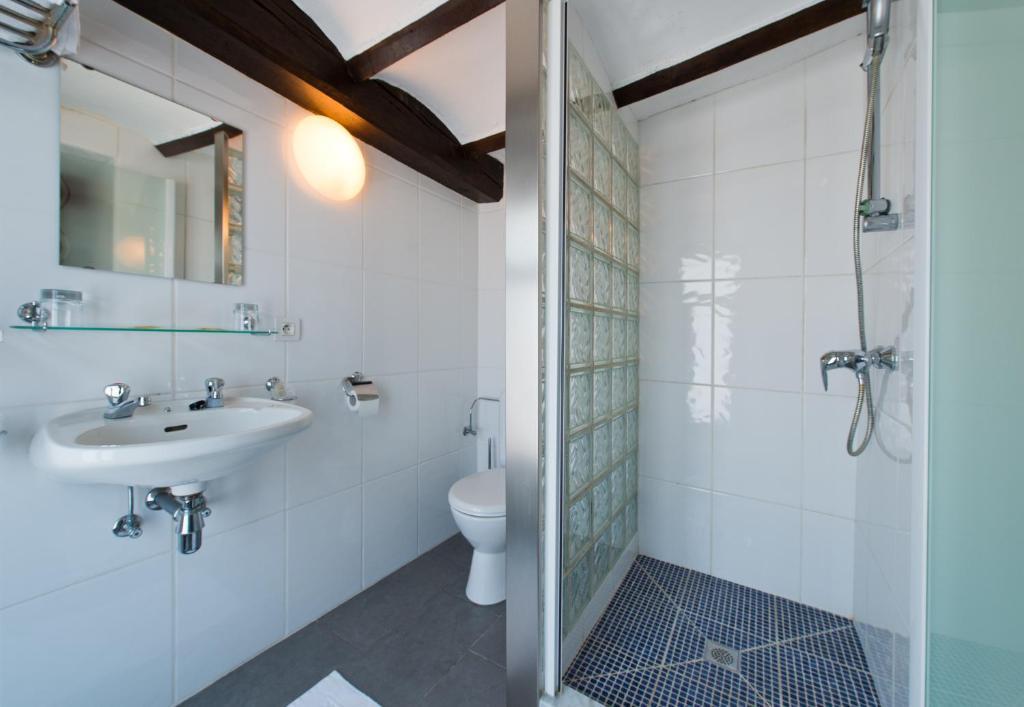 Auberge Le XIX Eme Thulin Room photo