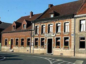 Auberge Le XIX Eme Thulin Exterior photo