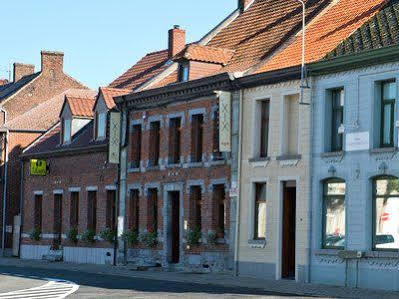 Auberge Le XIX Eme Thulin Exterior photo